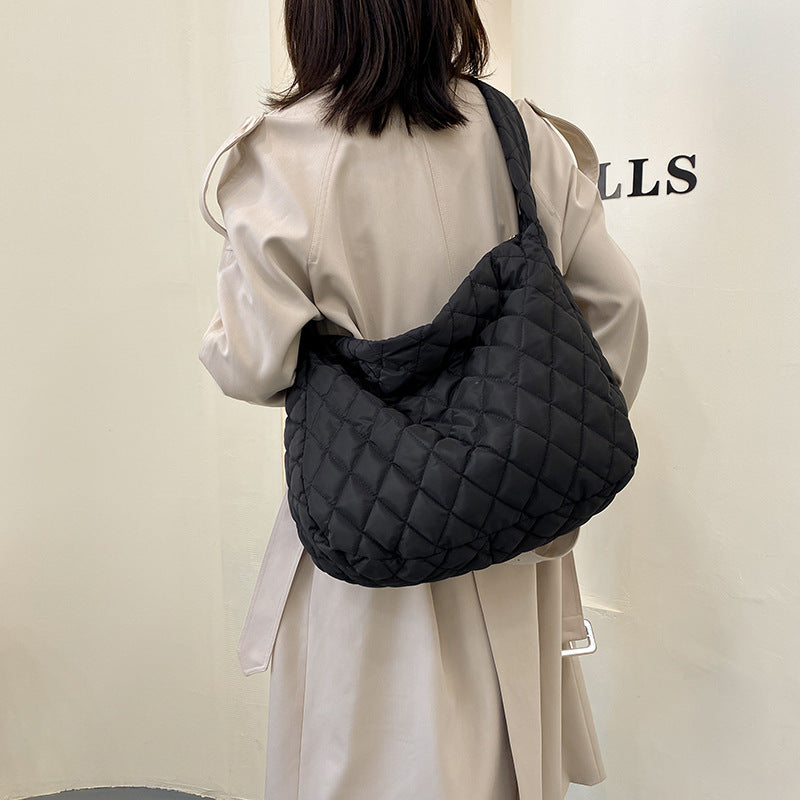 Warm Totes Shoulder Bag